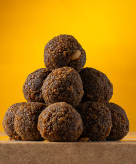 Karupatti Laddu
